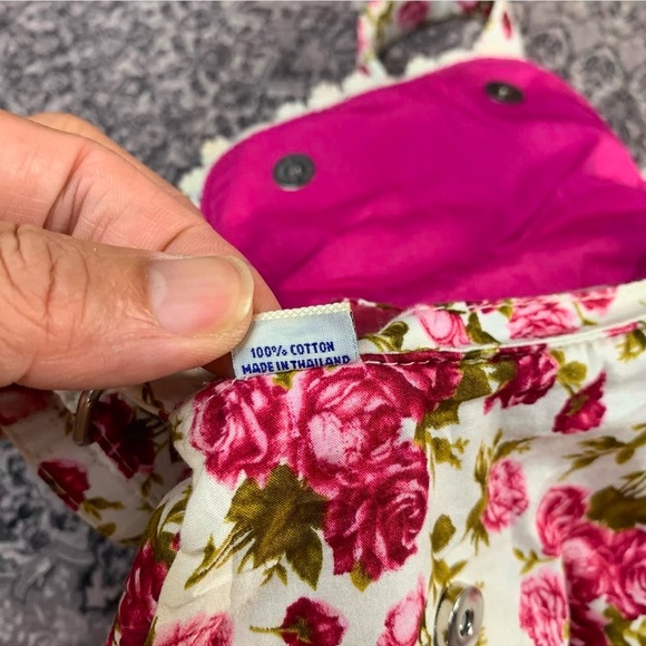 NaRaYa Quilted Small Adjustable Strap Purse - Picture 8 of 8